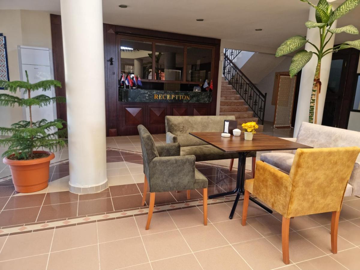 Flora Hotel Гелиболу Екстериор снимка
