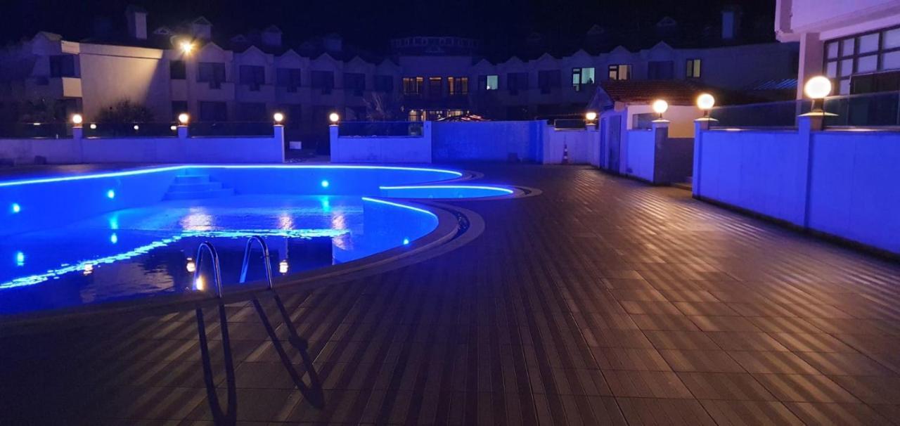 Flora Hotel Гелиболу Екстериор снимка